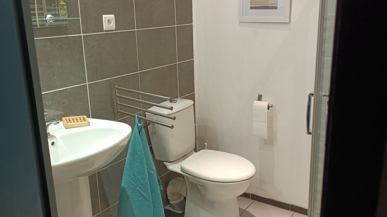 Photo of Bathroom in Sainte-Marguerite-Lafigere