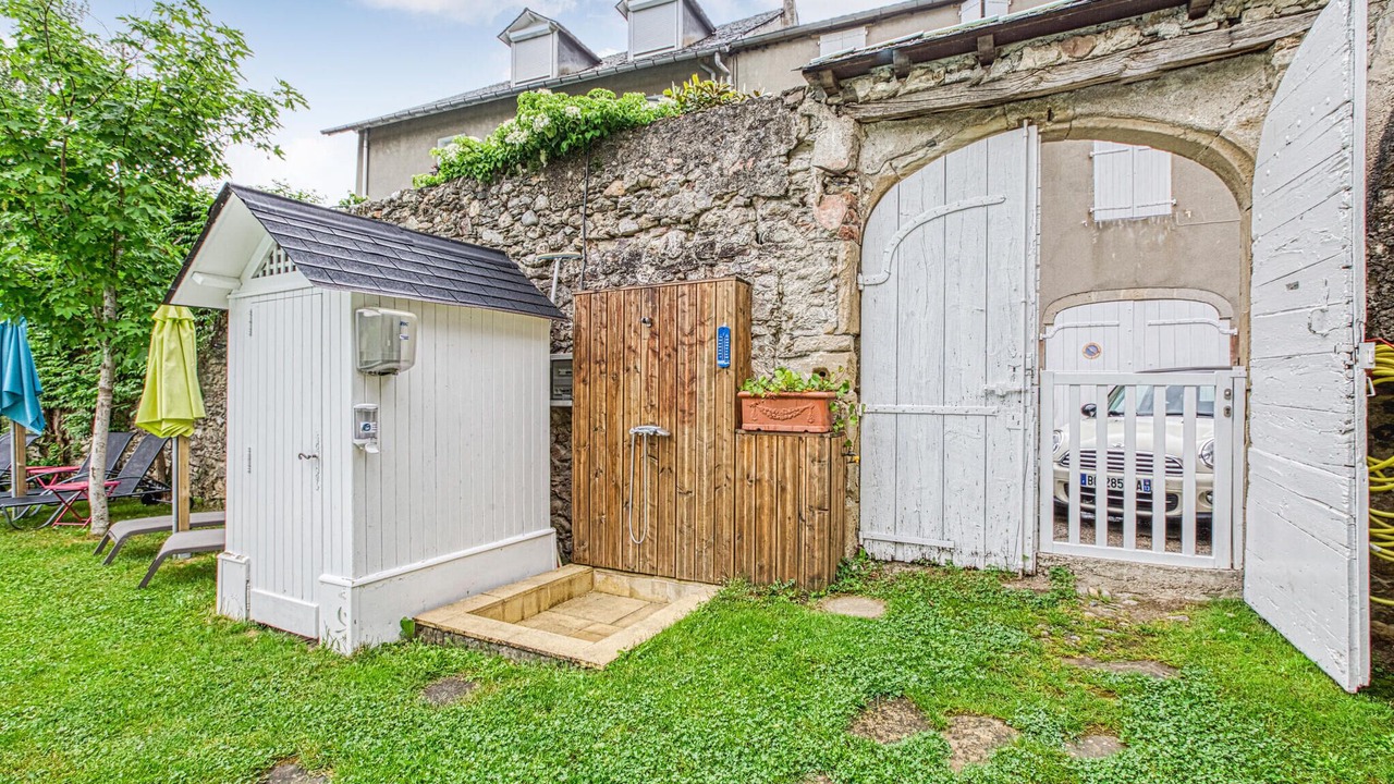 Photo of Outdoor in Saint-Jean-du-Bruel