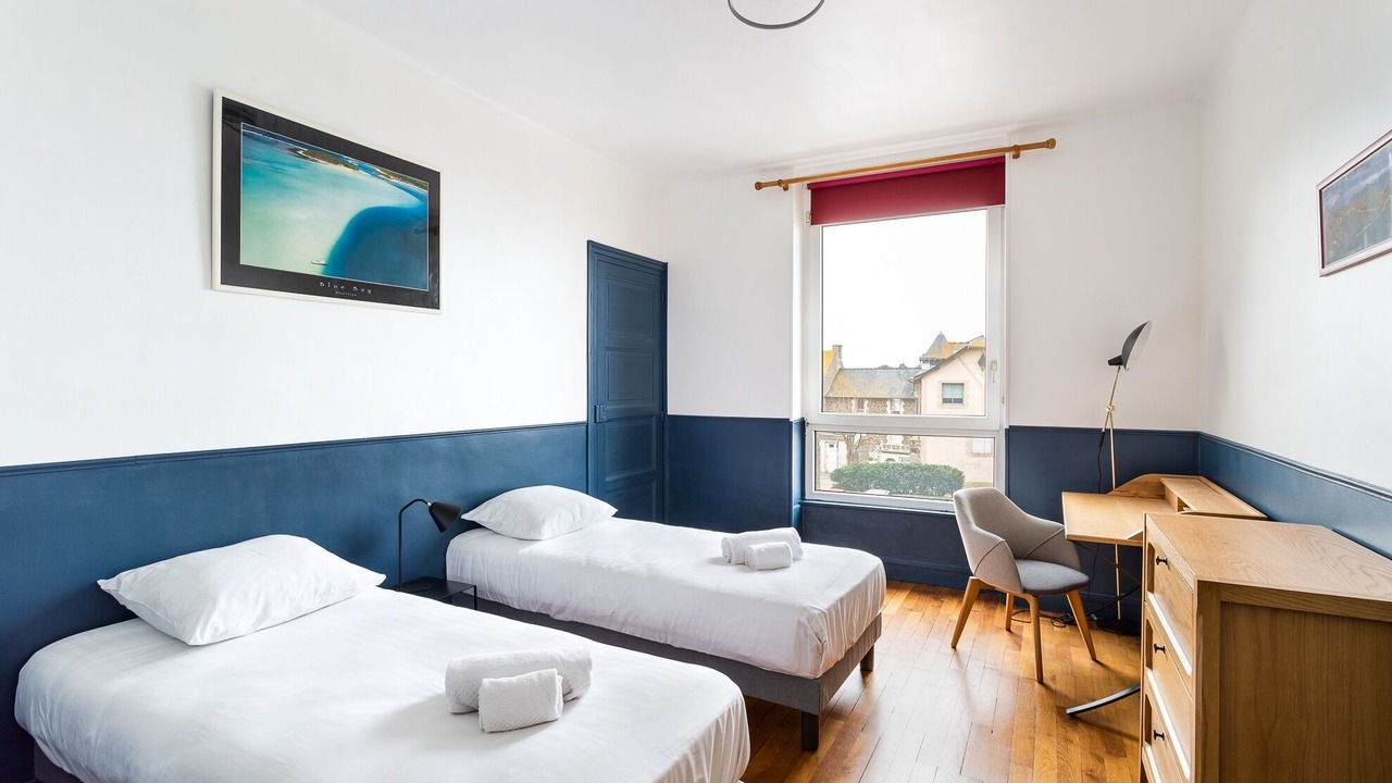 Photo of Bedroom in Saint-Servan
