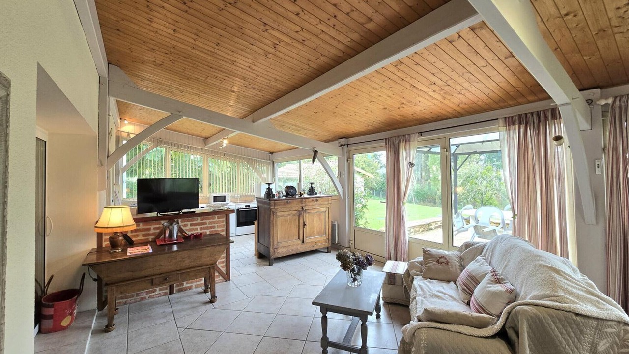 Photo of Livingroom in Saint-Jory-de-Chalais
