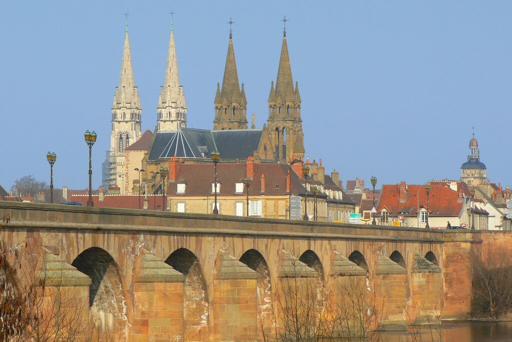 Photo of Buildings in Braize