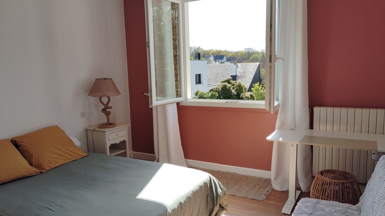 Photo of Bedroom in Brelevenez