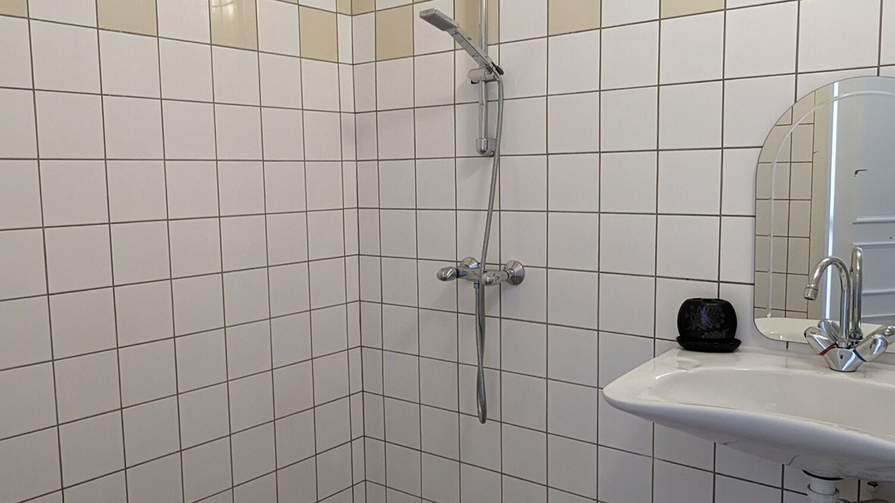 Photo of Bathroom in Mecrin