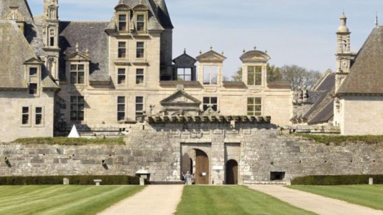 Photo of Others in Plounevez-Lochrist