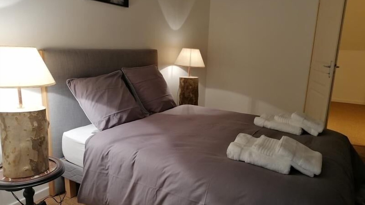 Photo of Bedroom in Ainay-le-Vieil