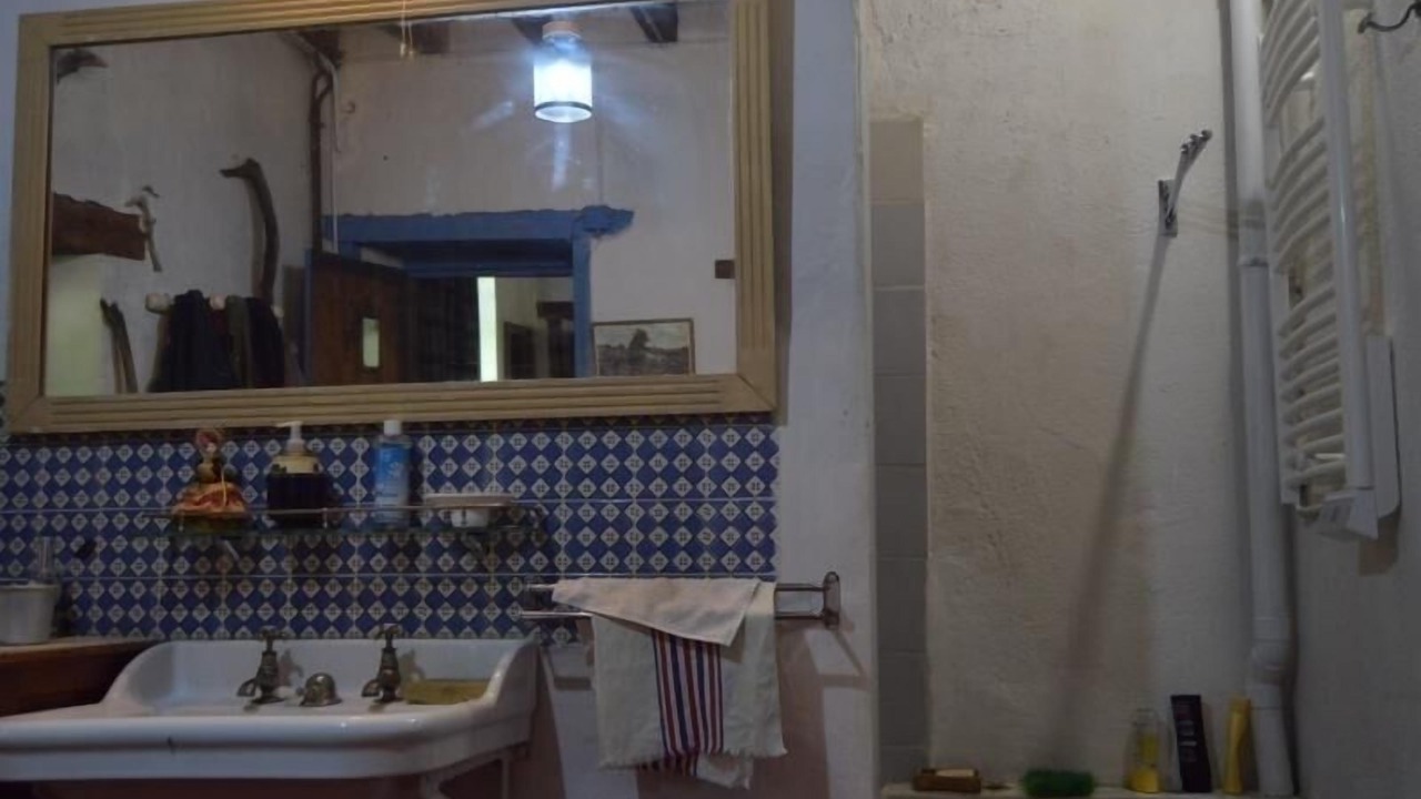 Photo of Bathroom in Saint-Maur