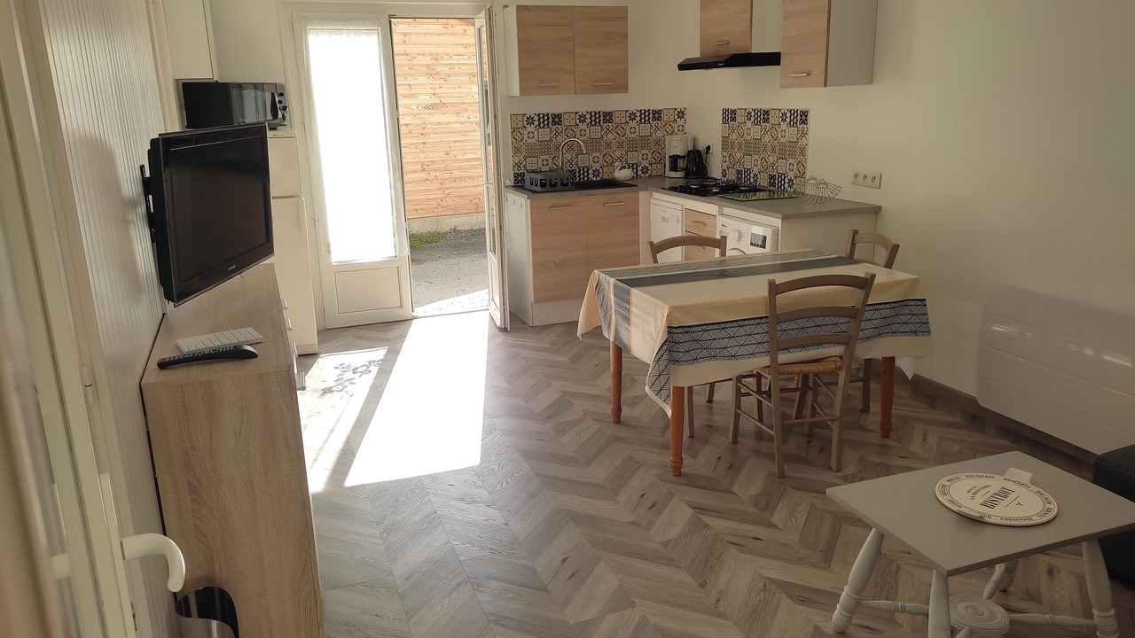 Photo of Kitchen in Saint-Vincent-sur-Oust