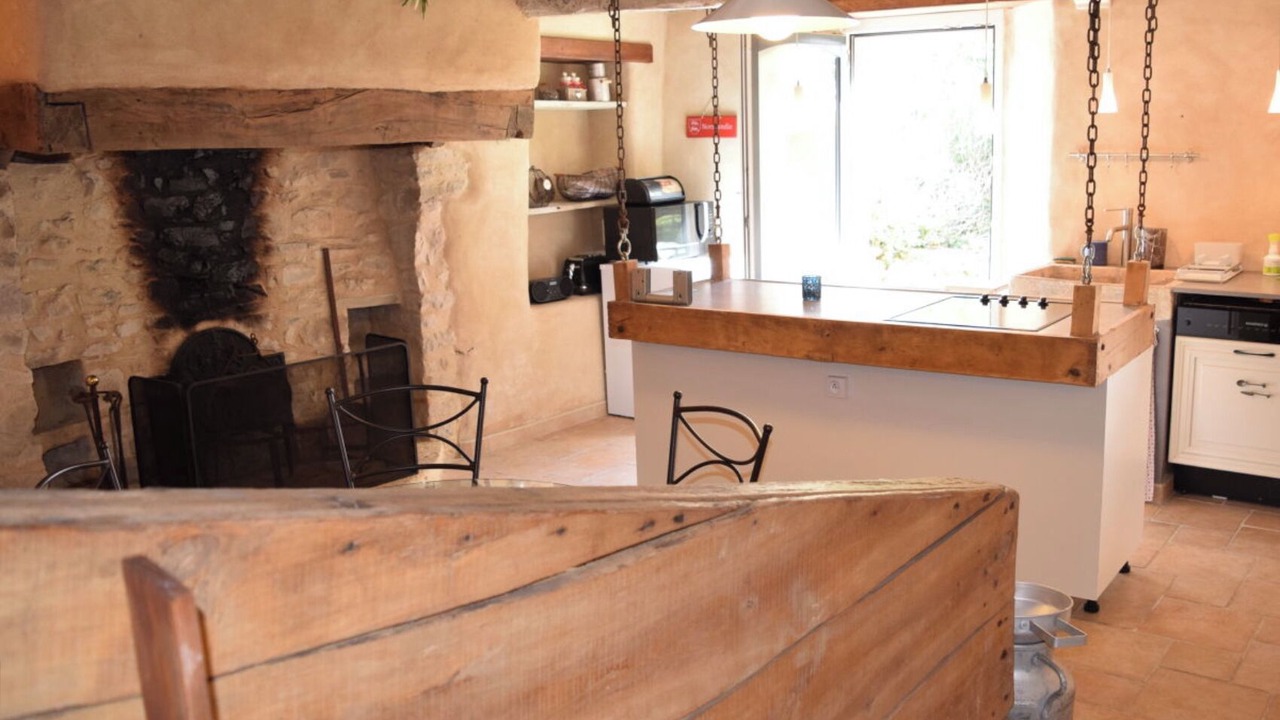 Photo of Kitchen in Saint-Nicolas-de-Pierrepont