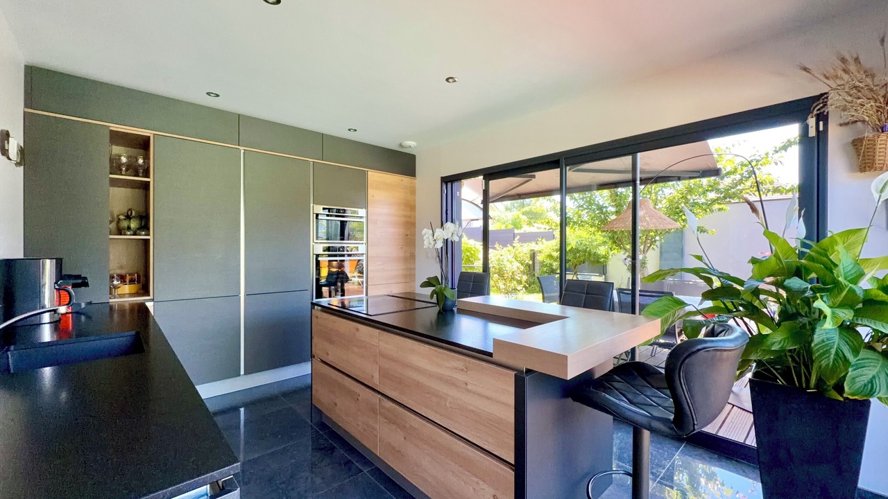 Photo of Kitchen in Viviers-du-Lac