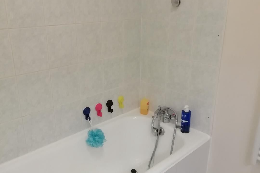 Photo of Bathroom in Caurel