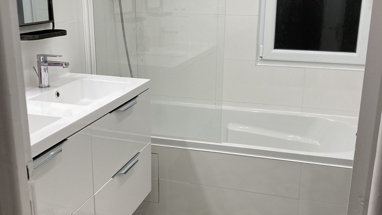 Photo of Bathroom in Lanester