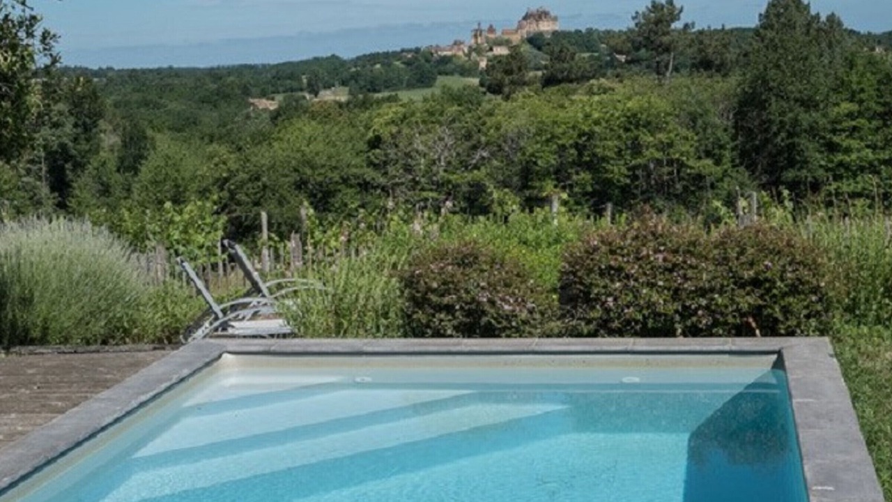 Photo of Outdoor in Biron