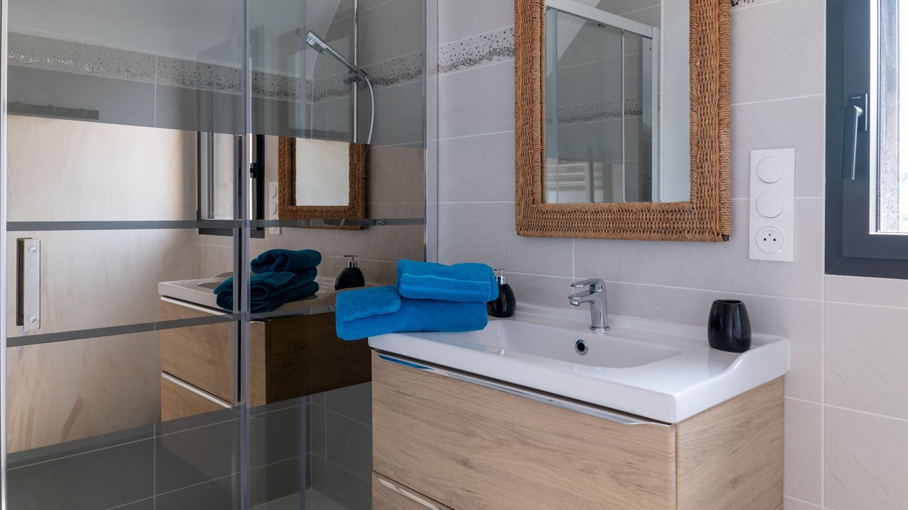 Photo of Bathroom in Lantic