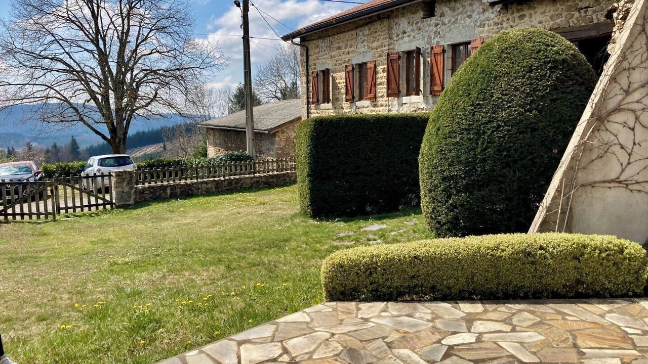 Photo of Outdoor in Saint-Victor-Montvianeix