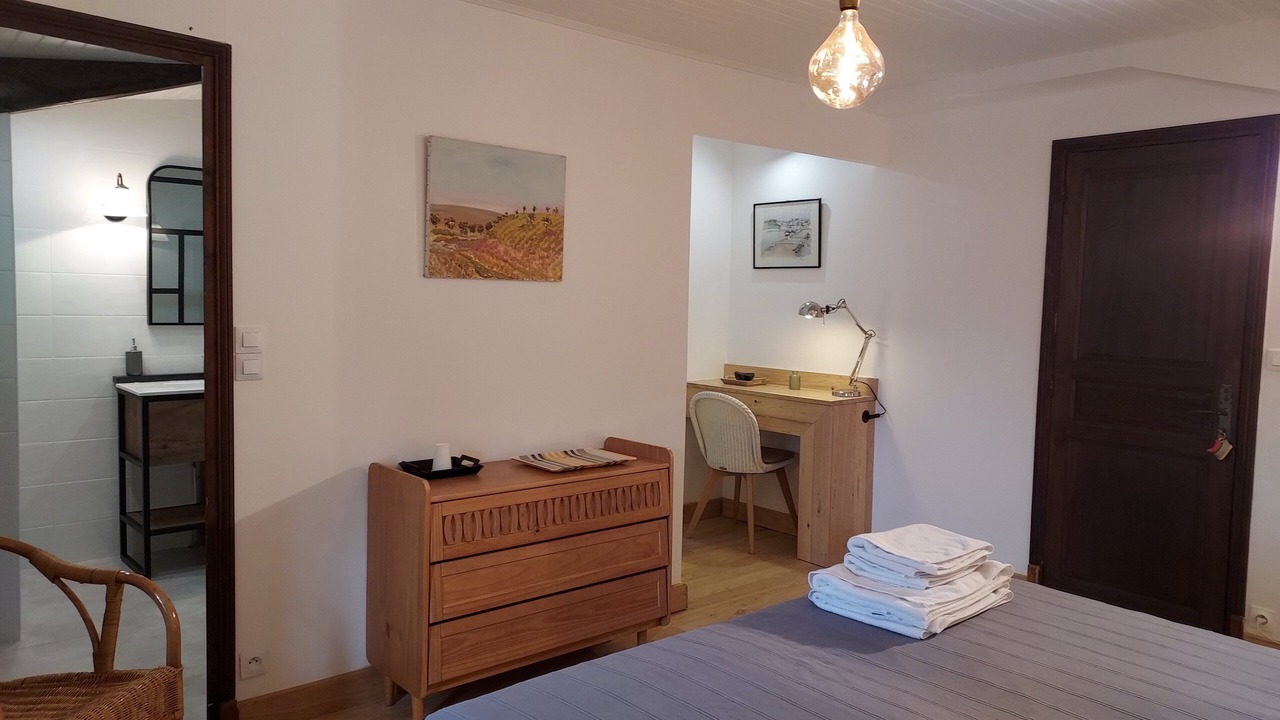 Photo of Bedroom in Courbiac