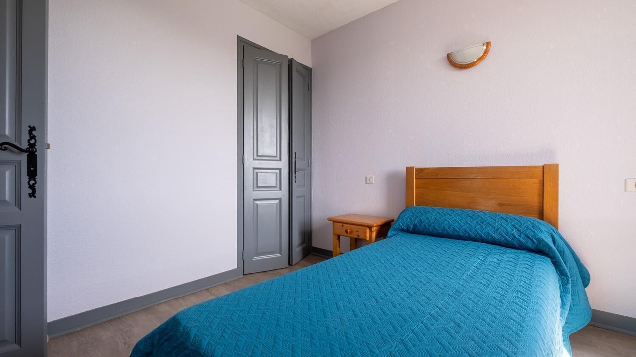 Photo of Bedroom in Laval-Atger