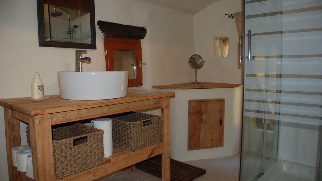 Photo of Bathroom in Saint-Front-sur-Lemance