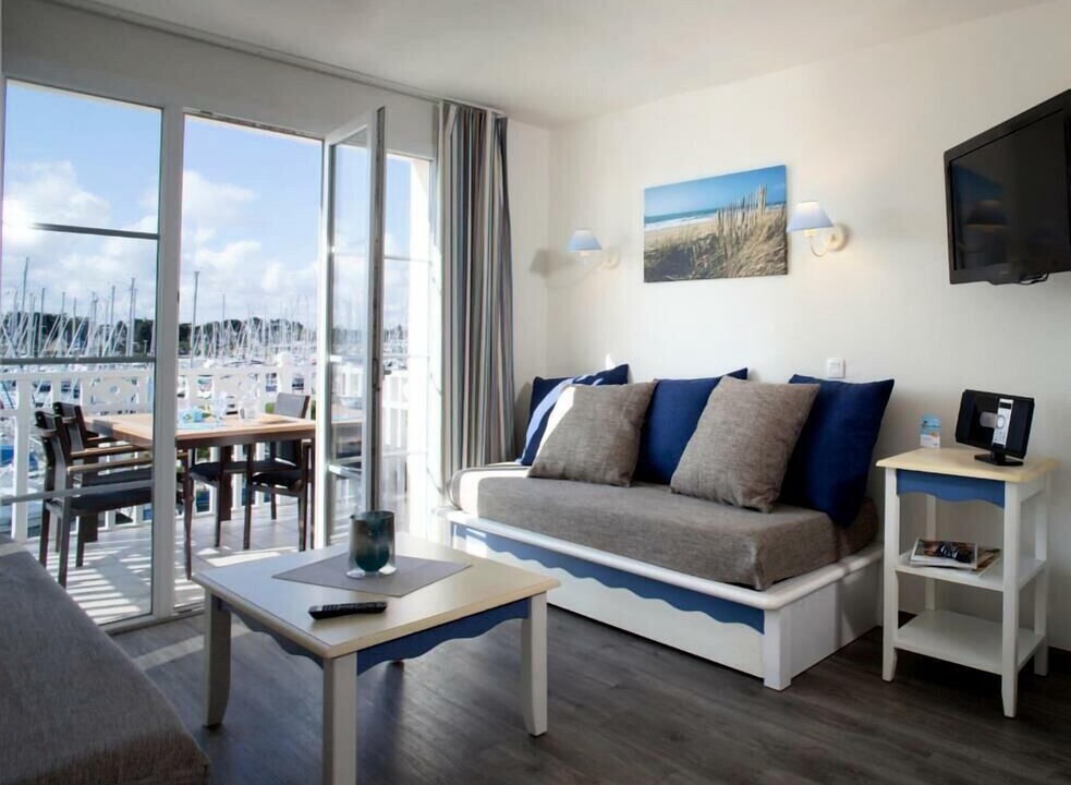 Photo of Livingroom in Arzon