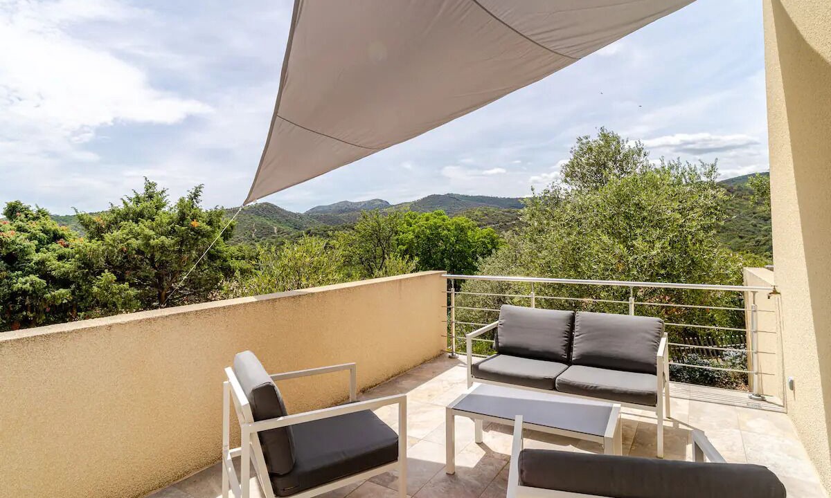 Photo of Patio Balcony in Corbere