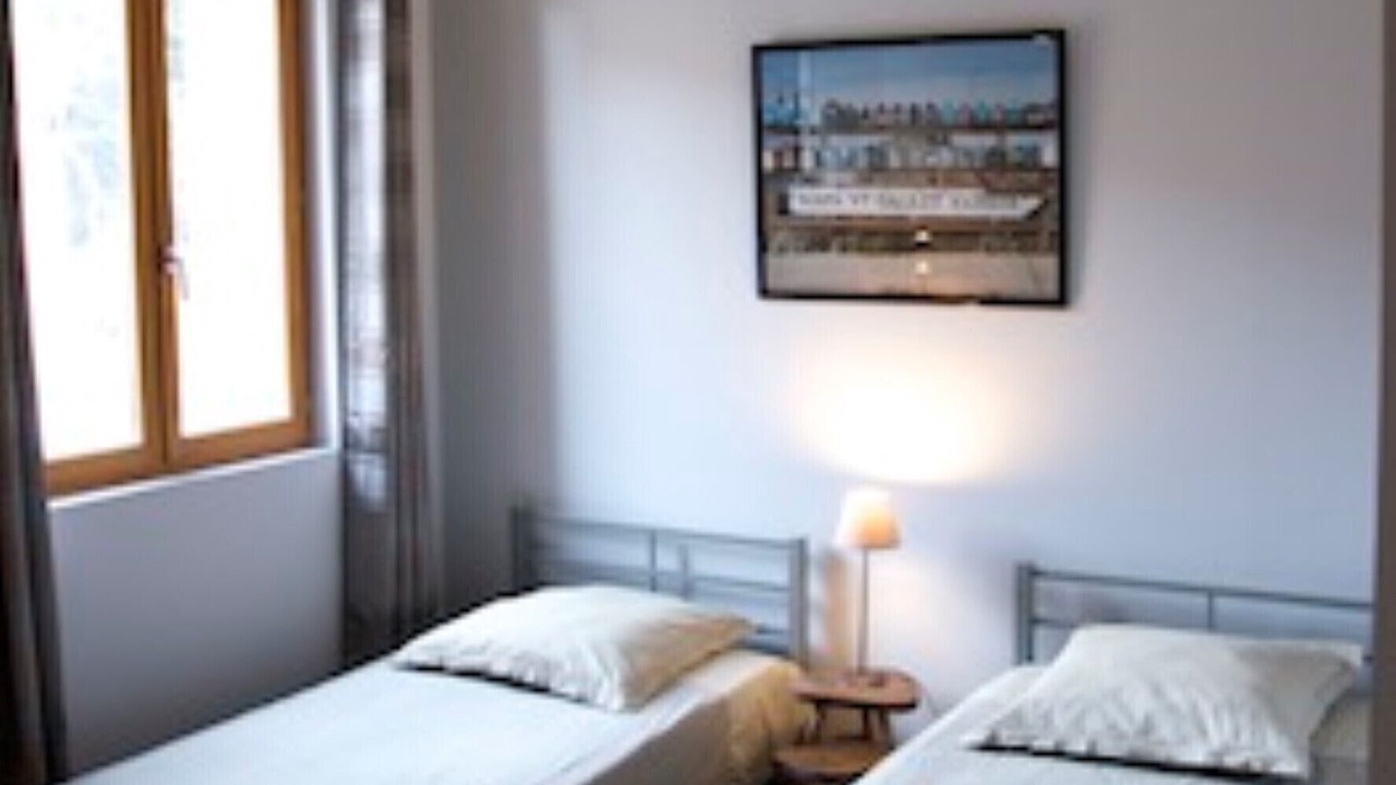 Photo of Bedroom in Thuir