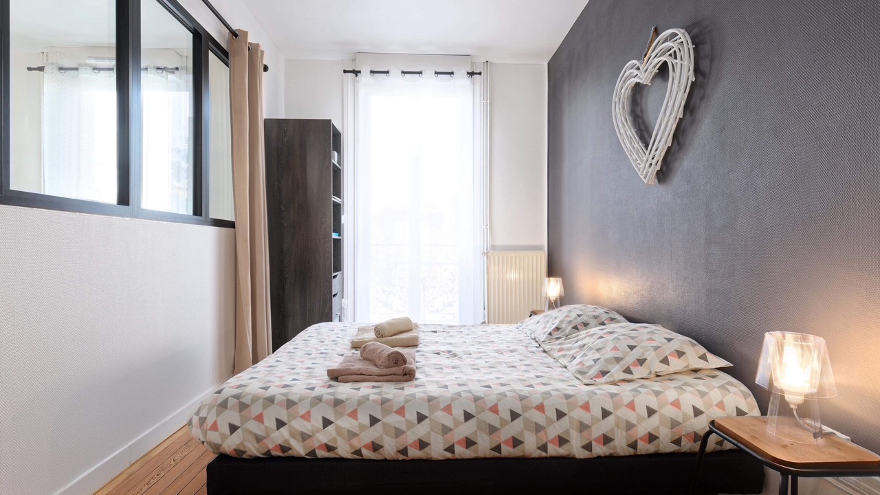 Photo of Bedroom in Cote Ouest Ormeaux