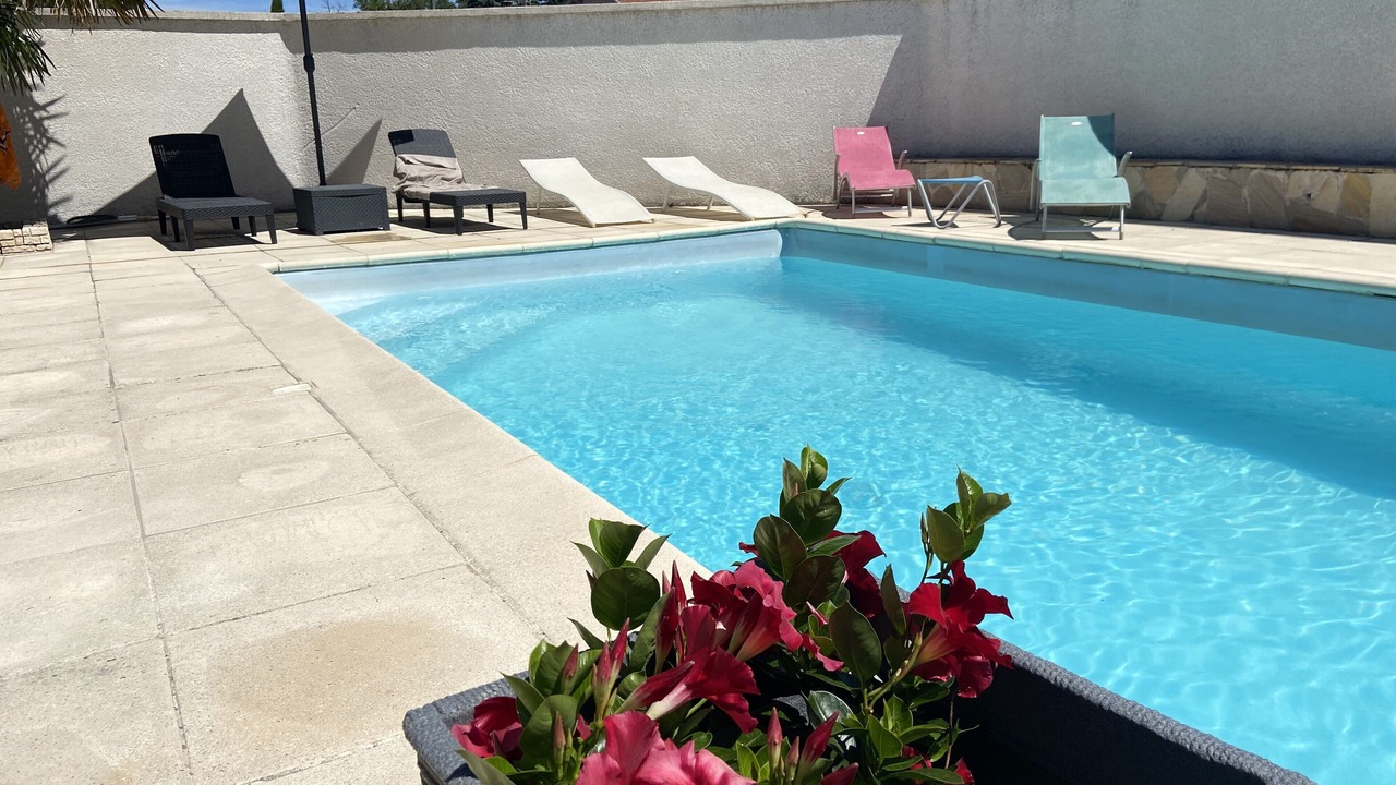 Photo of Outdoor in Anneyron