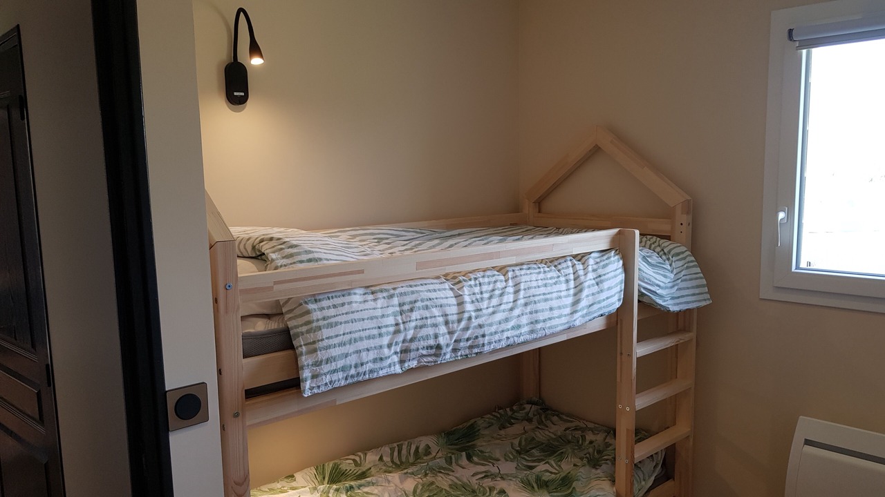 Photo of Bedroom in Les Moitiers-d'Allonne