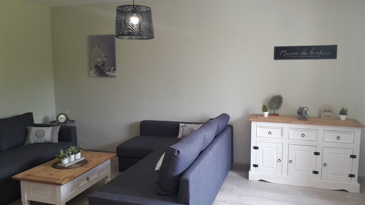Photo of Livingroom in Plourivo