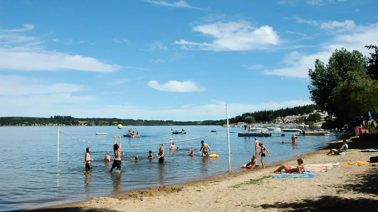 Photo of Others in Salles-Curan