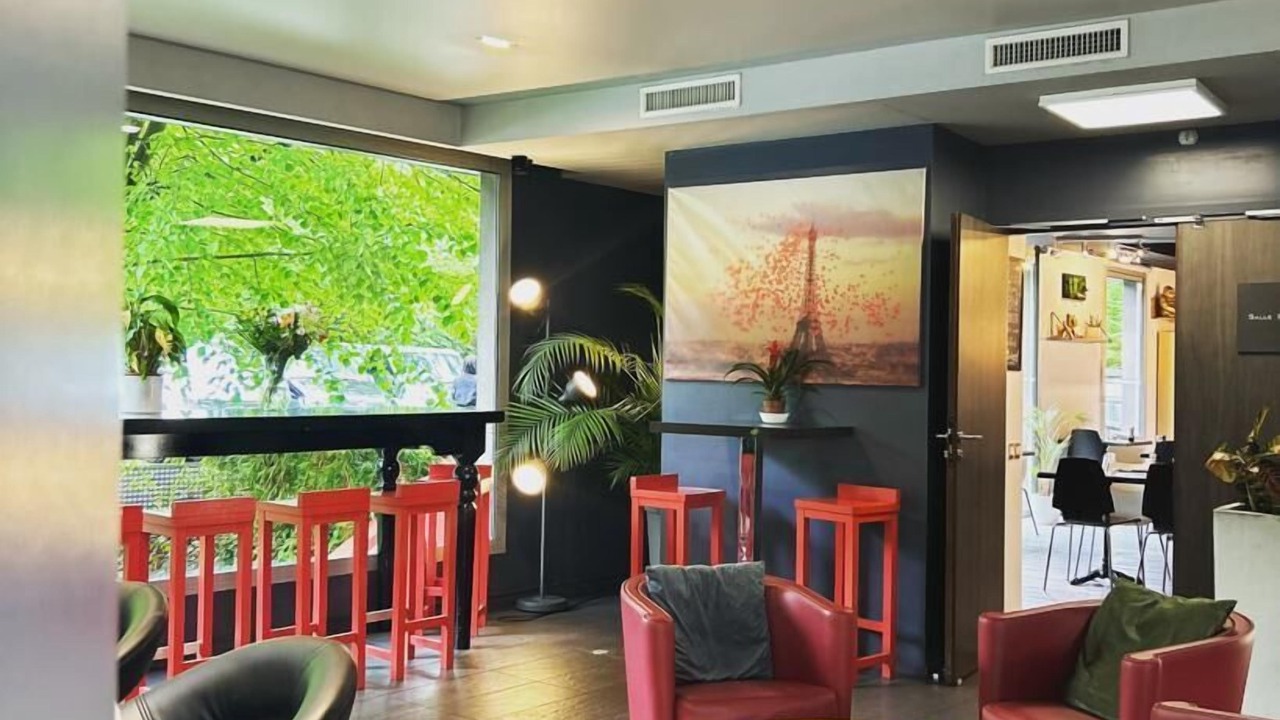 Photo of Others in Roissy-en-France