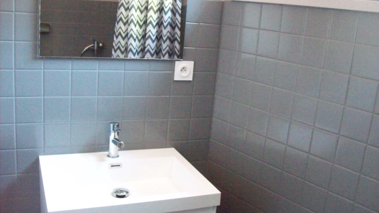 Photo of Bathroom in Moretel-de-Mailles