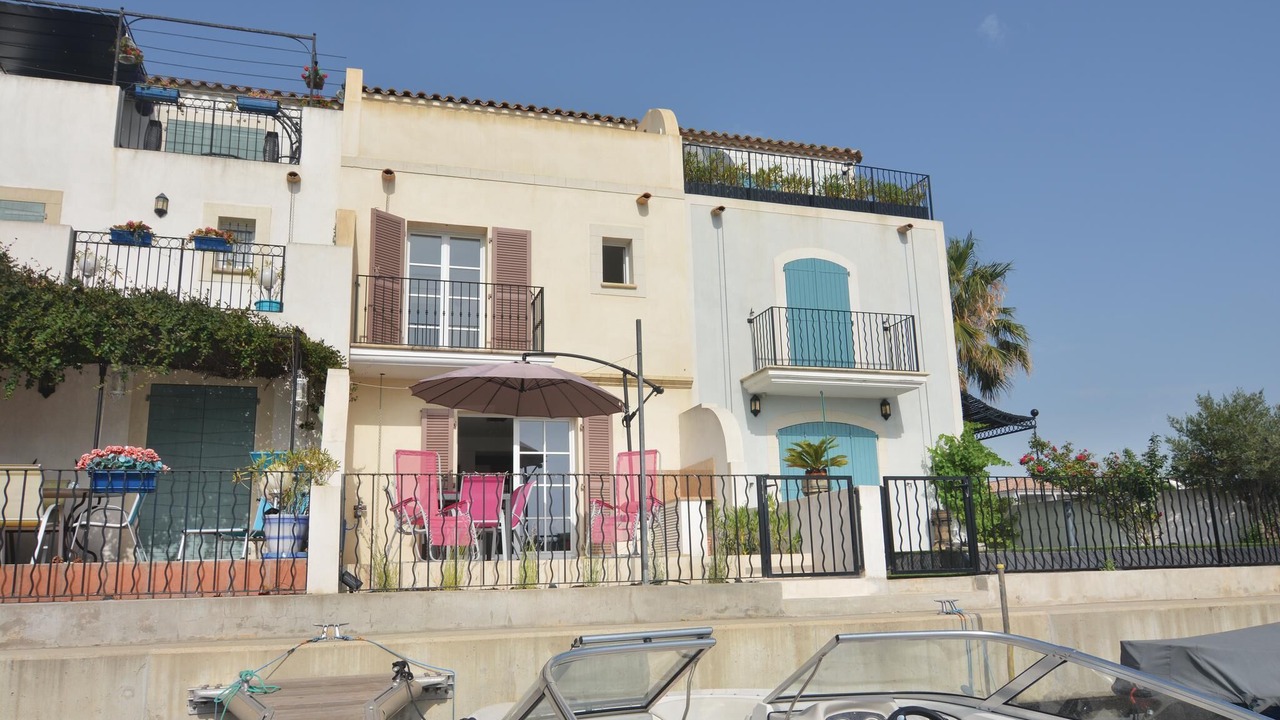 Photo of Others in Aigues-Mortes