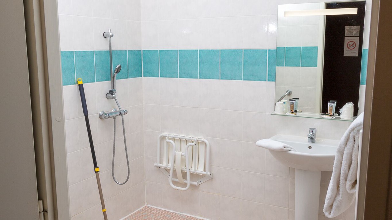 Photo of Bathroom in Amelie-les-Bains-Palalda
