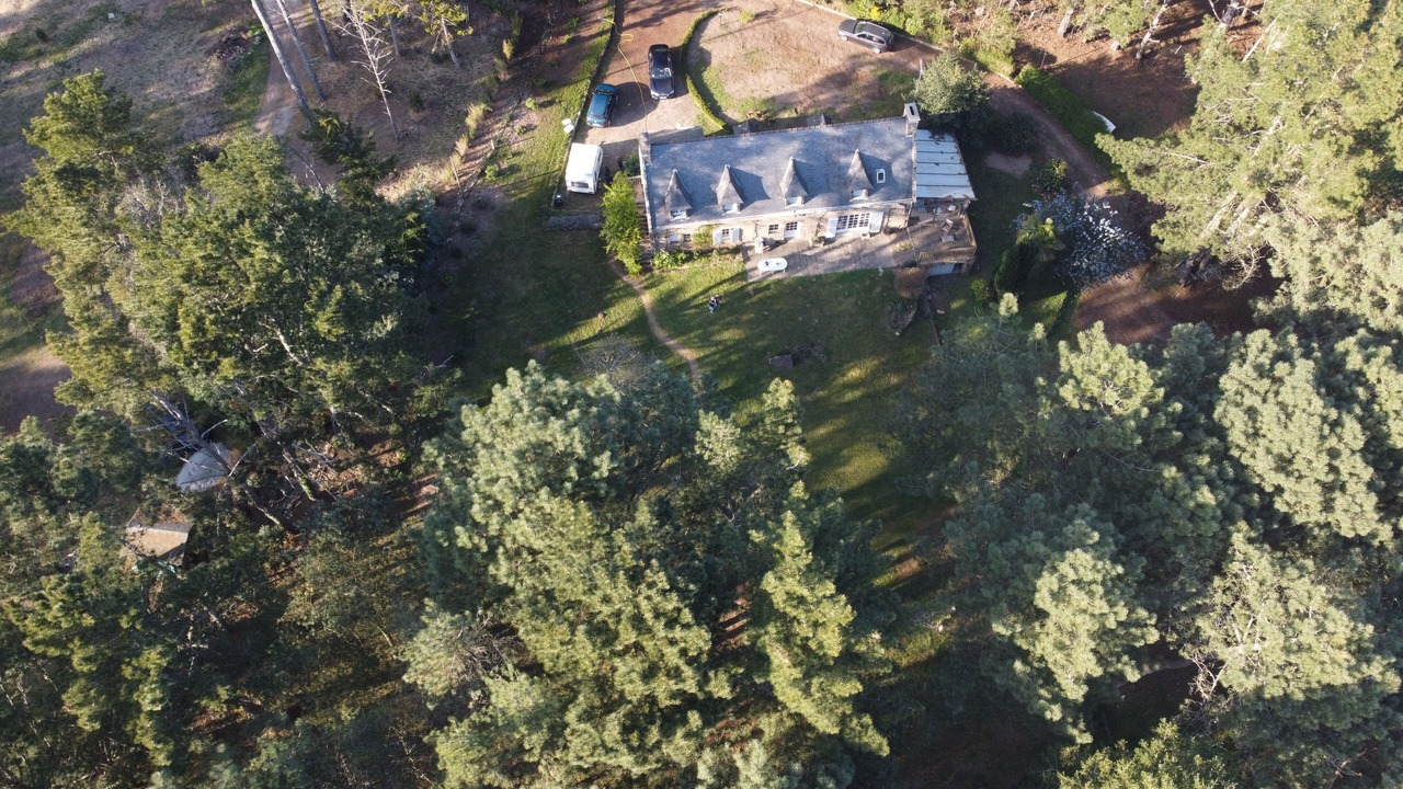 Photo of Outdoor in Bono