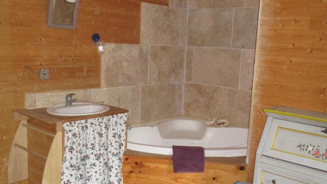 Photo of Bedroom in La Roche-sur-le-Buis