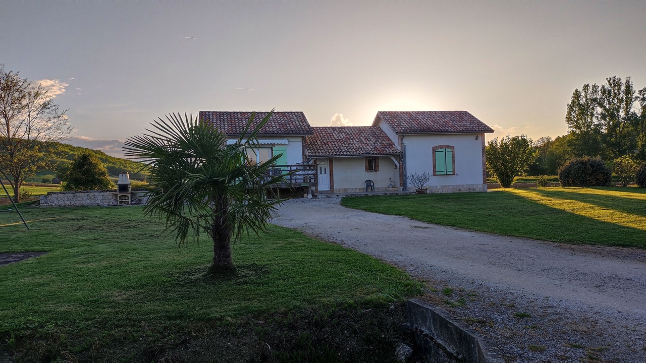 Photo of Outdoor in Lacour