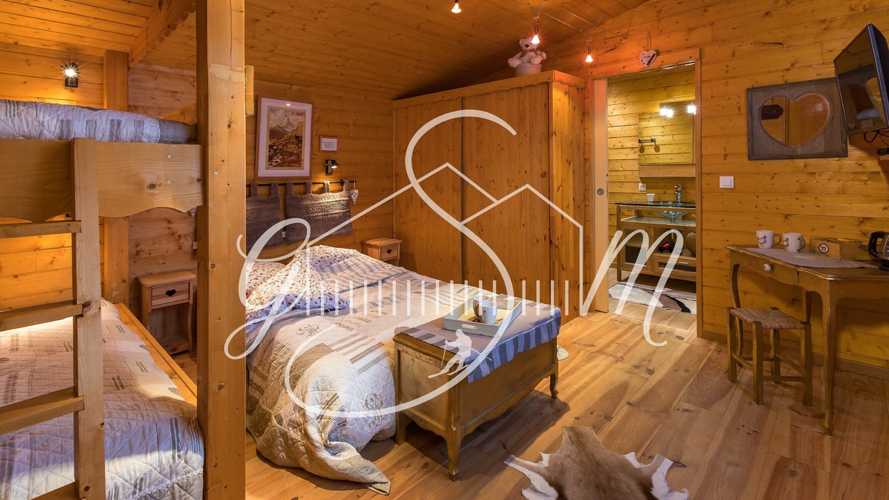 Photo of Bedroom in Pont-du-Fosse