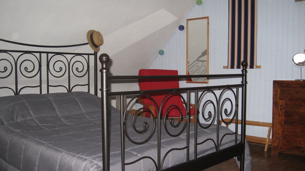 Photo of Bedroom in Minihy-Treguier