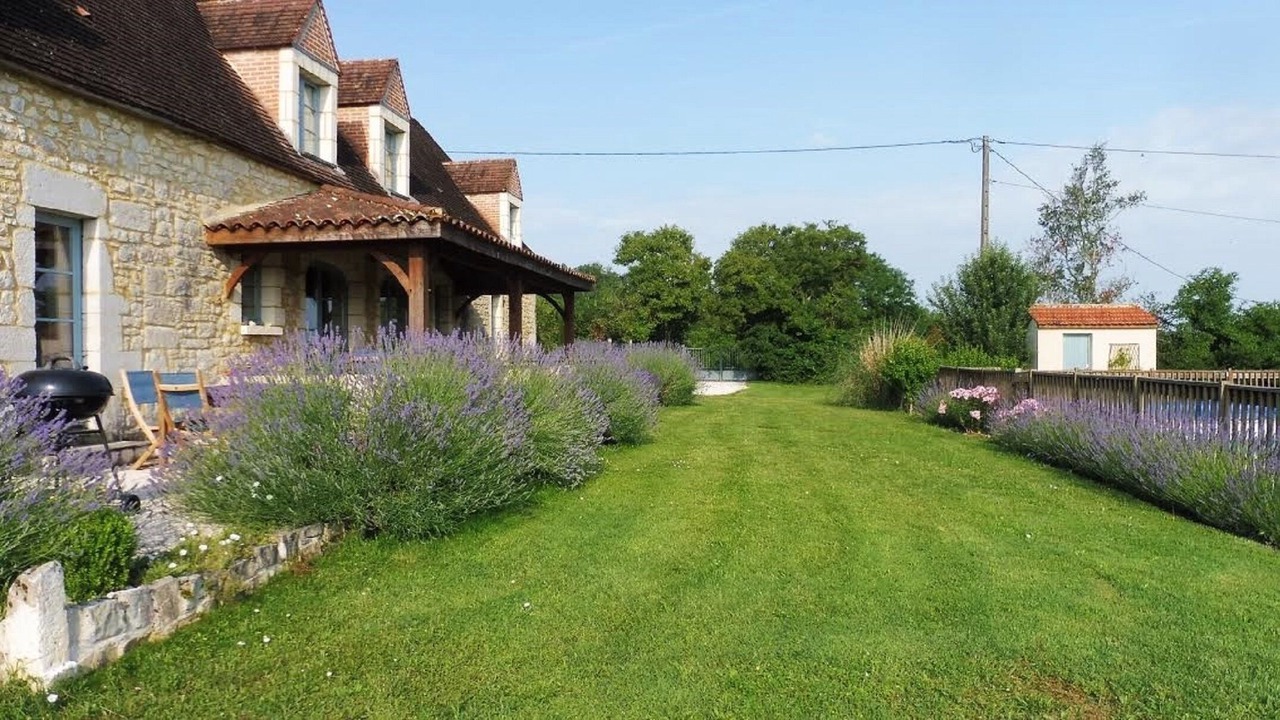 Photo of Outdoor in Laval