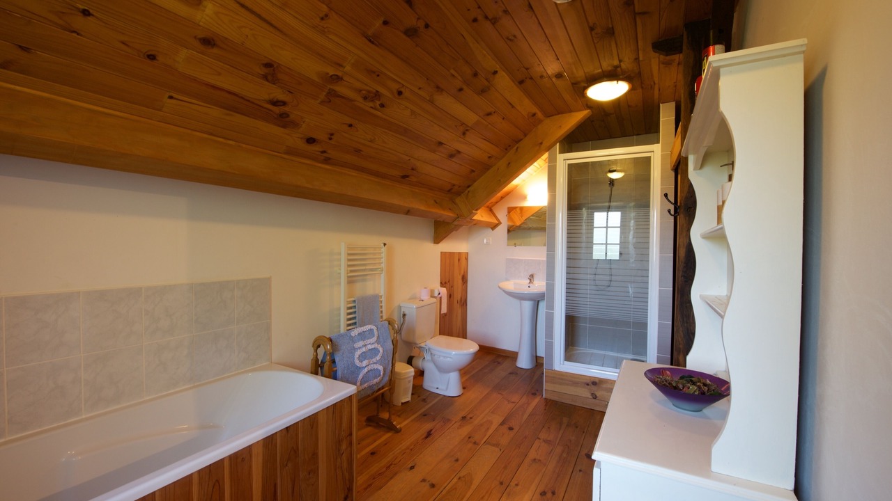Photo of Bathroom in Susmiou