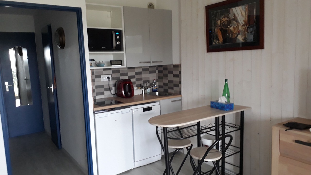Photo of Kitchen in Damgan