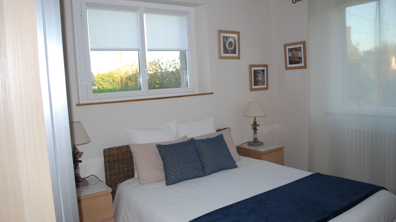 Photo of Bedroom in Pleumeur-Bodou
