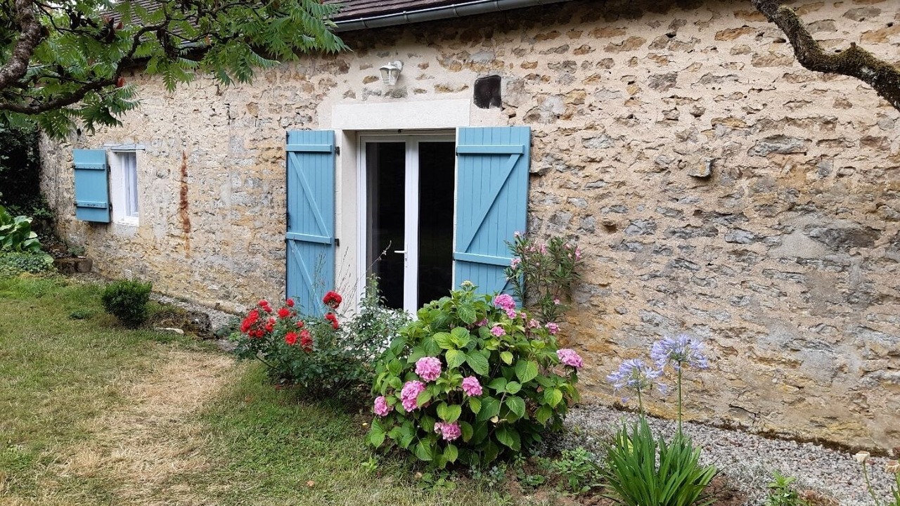 Photo of Outdoor in Tintury