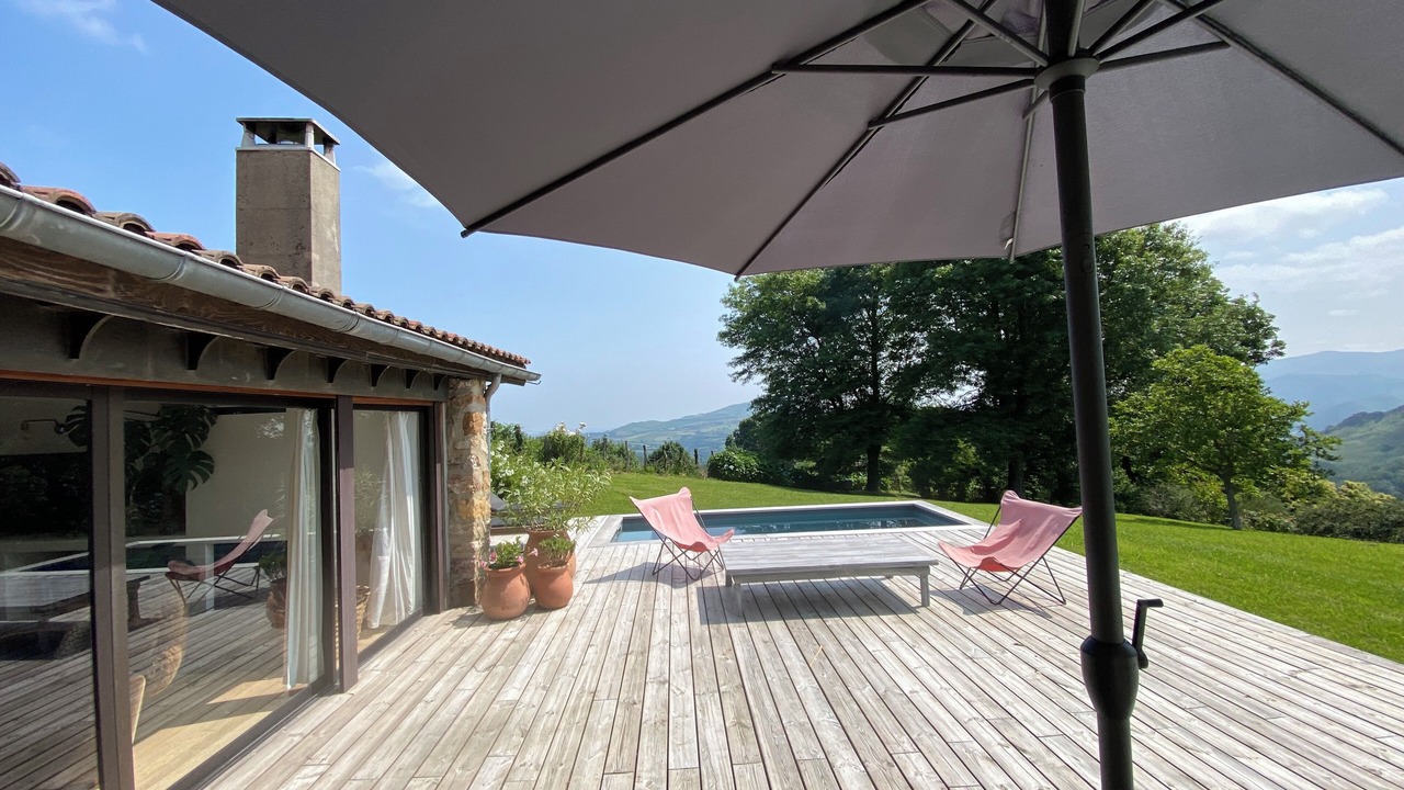 Photo of Patio Balcony in Itxassou