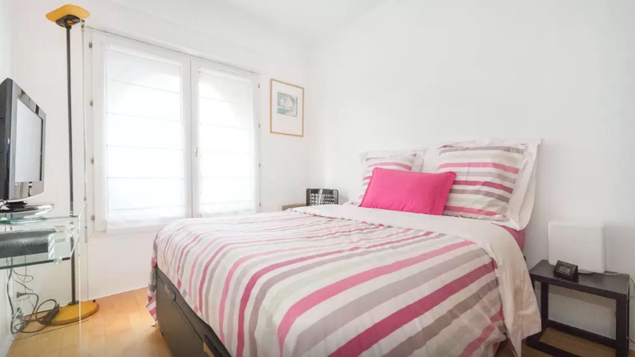 Photo of Bedroom in Quartier Saint-Ambroise