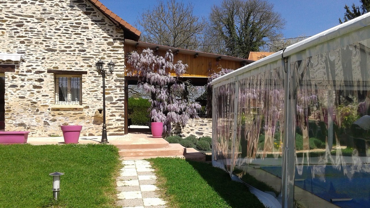 Photo of Patio Balcony in Sarlande