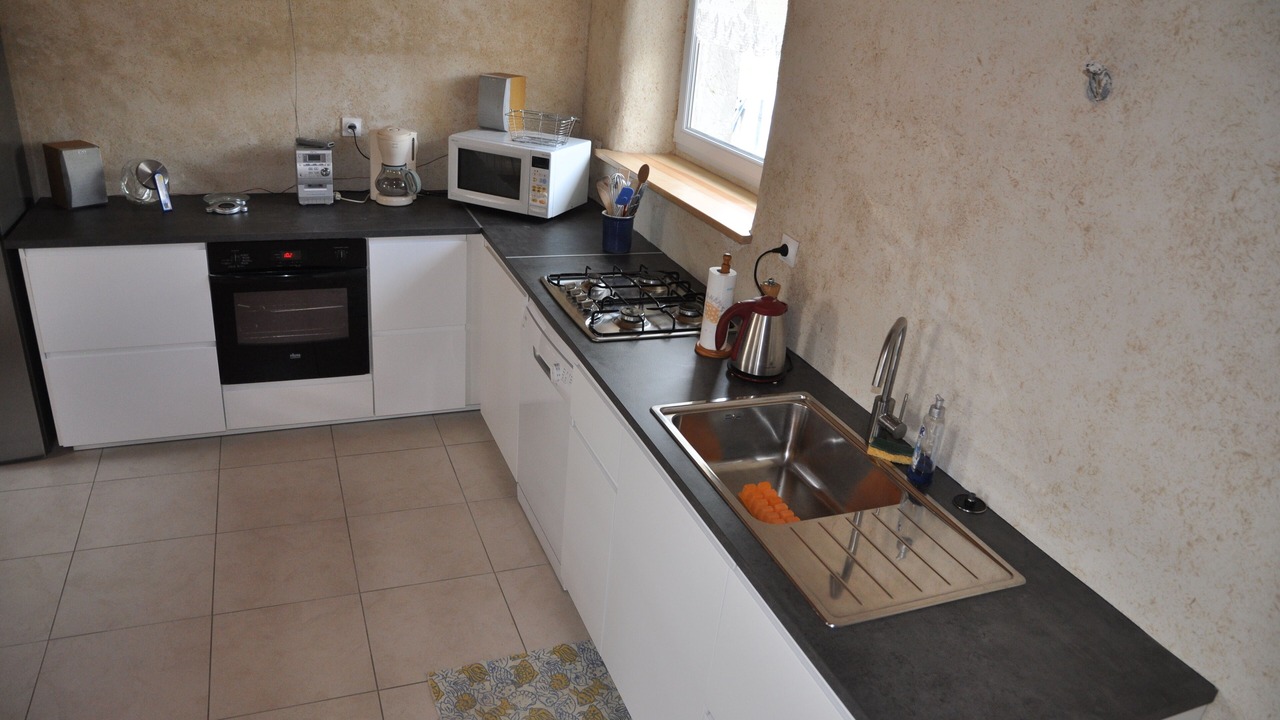Photo of Kitchen in Guimaec