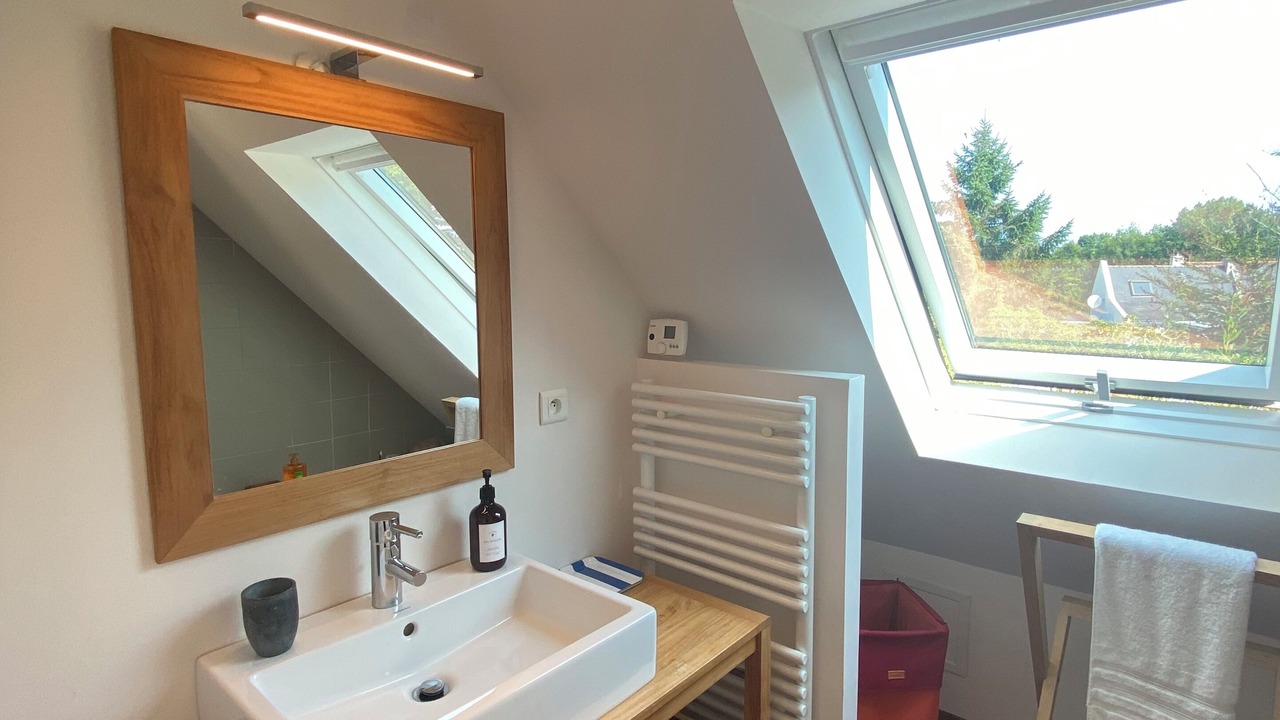 Photo of Bathroom in Locmaria