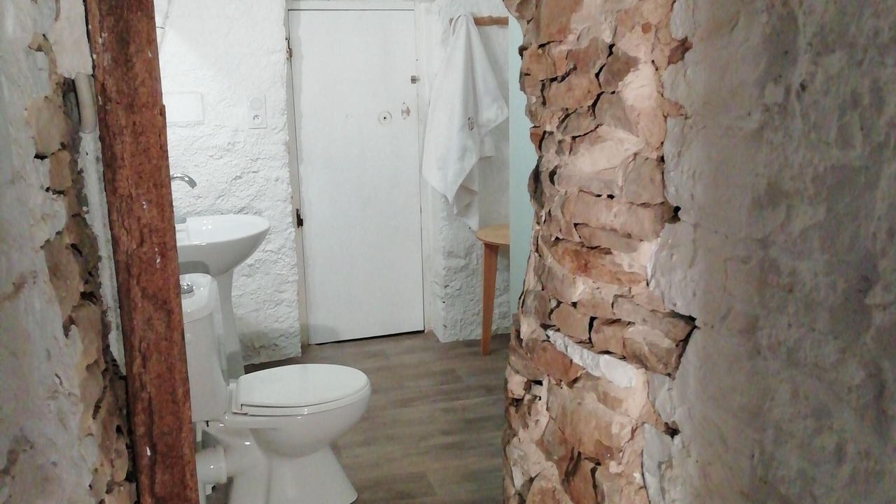 Photo of Bathroom in Saint-Laurent-d'Olt