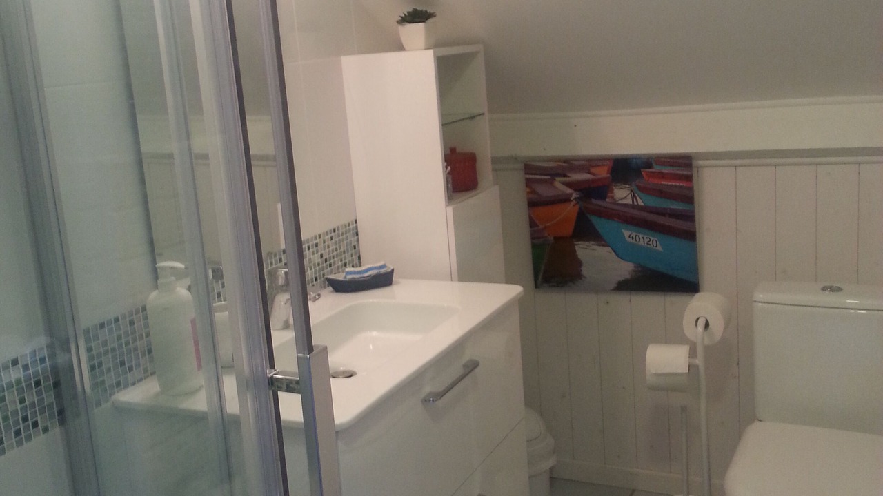 Photo of Bathroom in Ballancourt